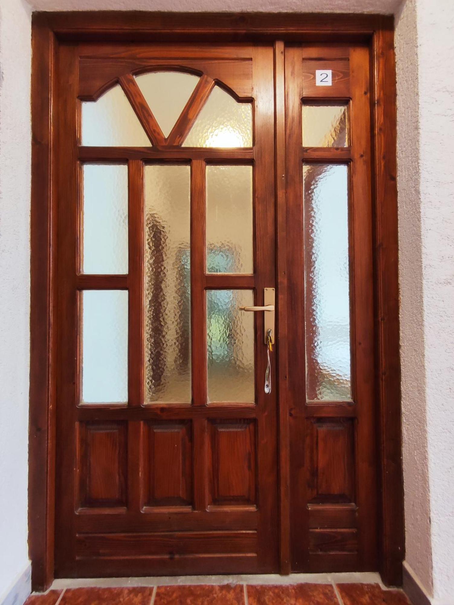 Apartmani Ivandic Murter Bilik gambar